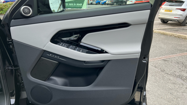 Land Rover Range Rover Evoque 1.5 P270e Edition 5dr Auto Hatchback